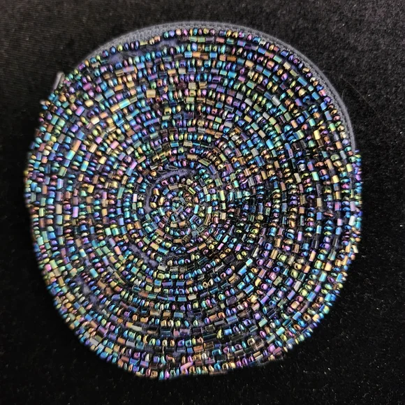 Multicolor Beaded Coin Purse - Picture 4 of 5